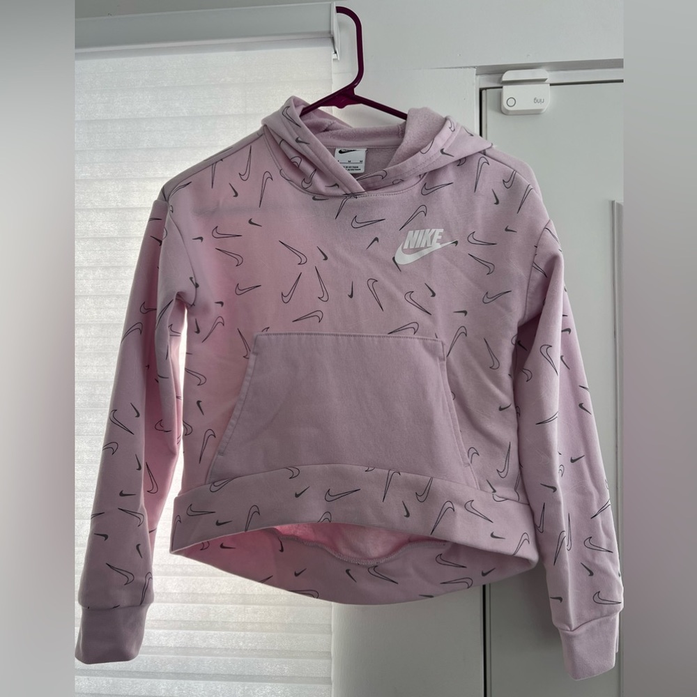 Nike Girls Youth Hoodie Size Medium Pink Cropped Allover Print Swoosh Pre Owned